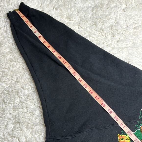 Happy Halloween Vintage Plus Size Black Comfy Pullover Crew Neck Runs Shorter - Picture 9 of 9